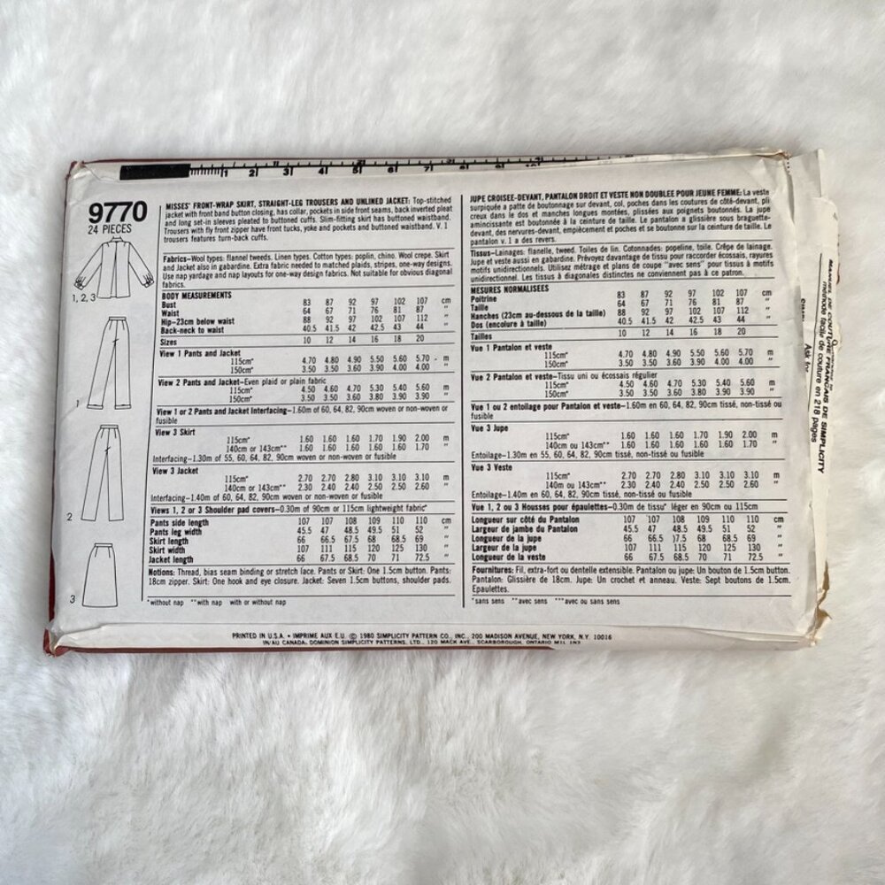2 Simplicity Sewing Patterns - Picture 3 of 5